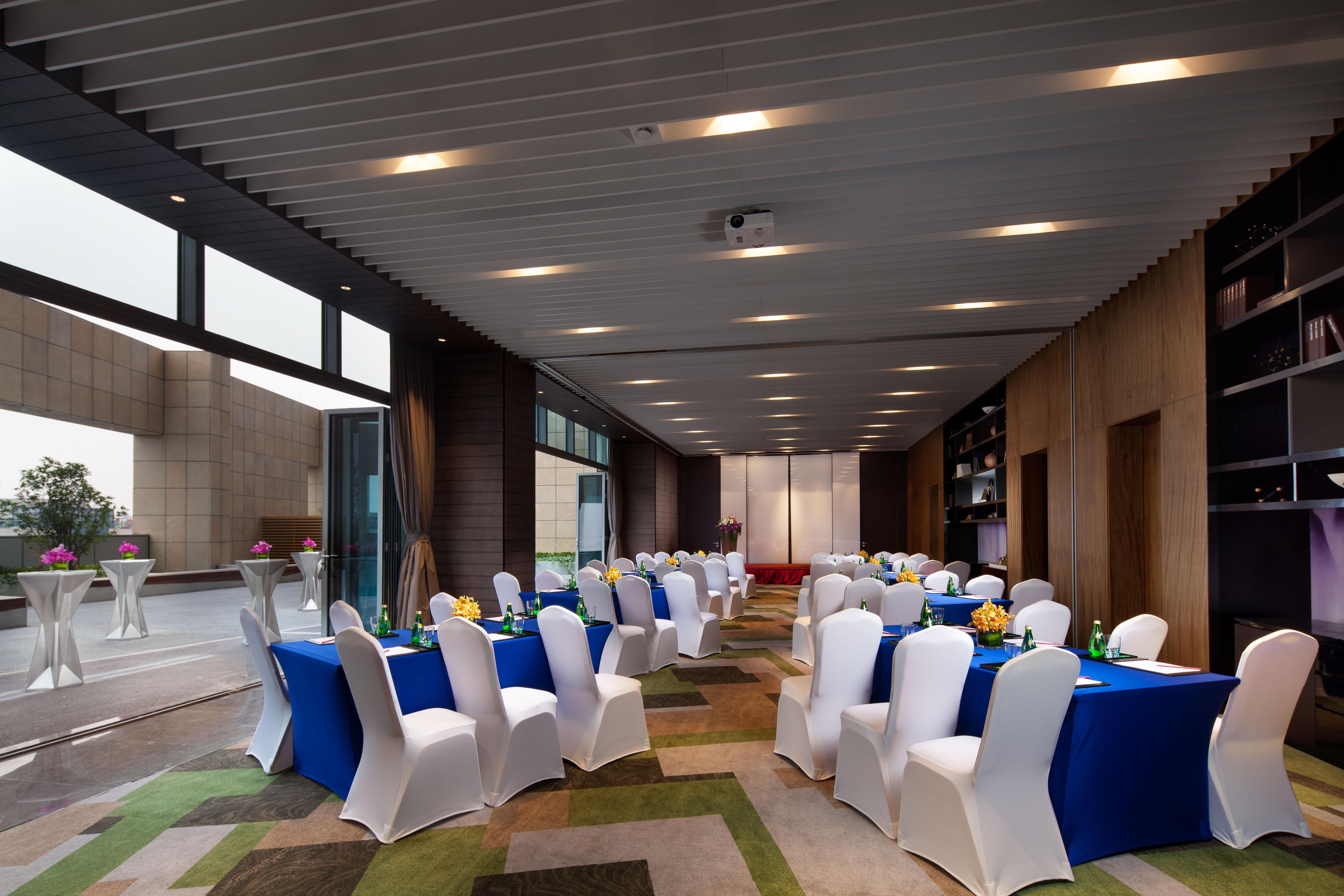Crowne Plaza Kunshan By Ihg Exterior photo